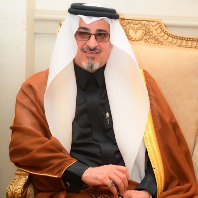أعمل في القطاع العقاري. متابع للاقتصاد. رخصة فال : 1100024920