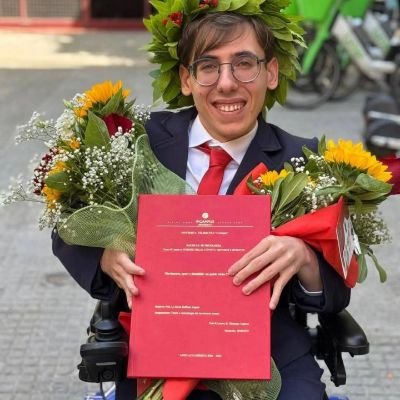 🎓Dottore in scienze motorie📚
mi piace lo sport