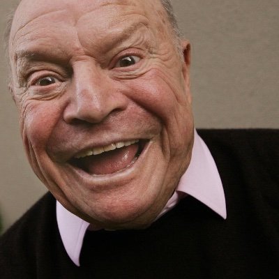 fooledyetagain's profile picture. caustic comedian