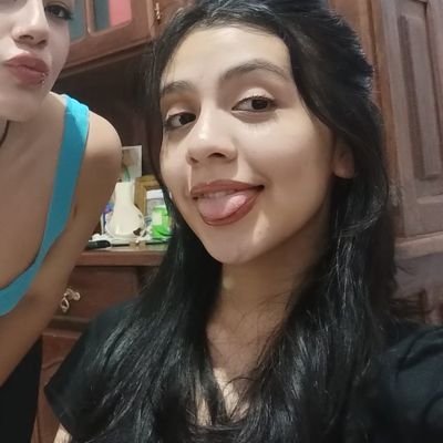 sanhuezalud's profile picture. the life of a showgirl by taylor swift