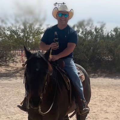 JulioVe35972696's profile picture. 