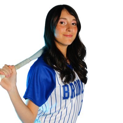 #32 🥎 - Team San Diego Debus - UNCOMMITTED 2026 - Rancho Bernardo Highschool - Throws Right, Slapper - 2B/OF Util. - Email: gabylowe2026@gmail.com