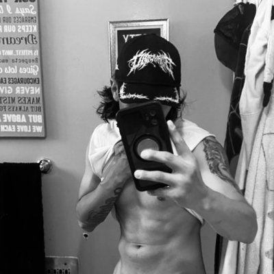 26y/o Just a chill straight guy looking to satisfy your late night cravings😅
Serving nudes, teases and more!
💦Exclusive Content on Onlyfans
🔞18+ Subscribe🤟