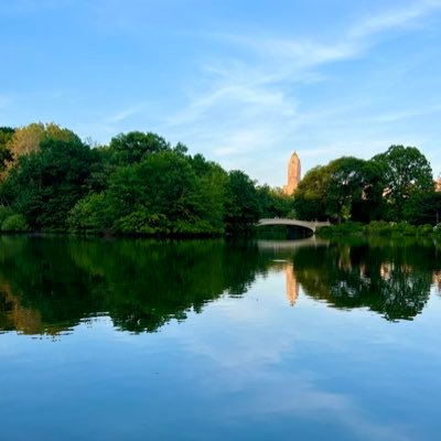 angiemnyc's profile picture. World’s least social Social Worker • Human version of an awkward moment • Sarcasm is my love language