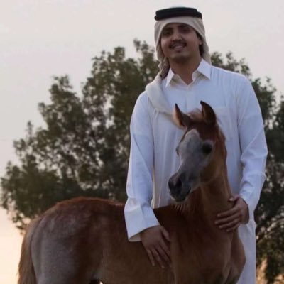 مآ بعد عسر الزمآن إلا تياسيره ~ لو سؤد الآيام تفجعنآ حقايقهآ