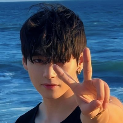 jksinfinitae's profile picture. #남존: “Our love life—twenty-four hours, seven days a week—is with all the ARMYs all over the world” ♡ 아포방포 ♡