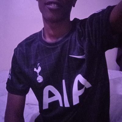 //020//
tottenham hotspurs 🤍🤍
.. reggae&roots
... amerix community
member.@420..