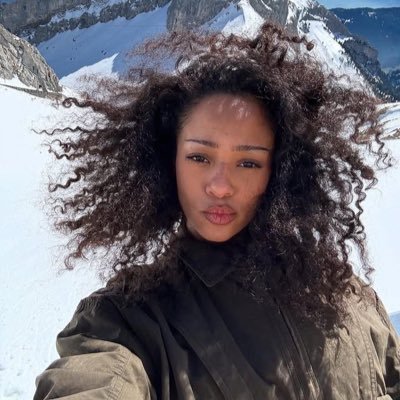 lotusdomar's profile picture. cada um sabe a dor e a delícia de ser o que é
