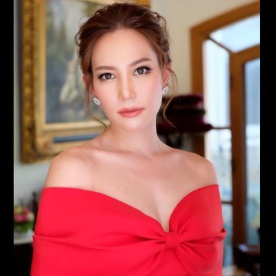 Strength like a lion, love like an angel single mom and proud. 💖
#SingleMomLife #HappySingleMom