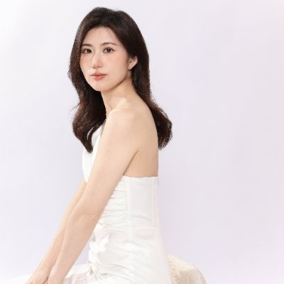 元OL×銀座ホステス→法人化|購入者&出品者 両視点からBUYMAを発信👜|1日30分の作業で月収24万円を達成した受講生も✨|過去、美容商品を全国21店舗で展開💄|国立大学登壇経験あり|自分らしく働きたい人を応援