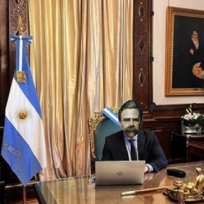 ESTA VEZ VENGO COMO EL VICTORIOSO DIONISOS QUE CONVERTIRÁ LA TIERRA EN UN DÍA DE FIESTA... HE ESTADO INCLUSO COLGADO EN LA CRUZ...