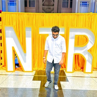 One and only @tarak9999 ✊Anna Tharavathe evadu ayaina ||@urstrulymahesh ❤️ || @rishabhpant17 || Palnadu 💛✌️LSG 💜 #WAR2