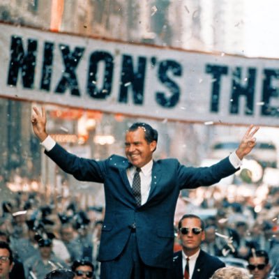 theoiproteroi's profile picture. 