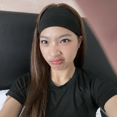 CocoHirang's profile picture. ot8 stan