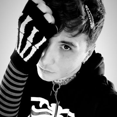 Jaxxsfandom's profile picture. they/them