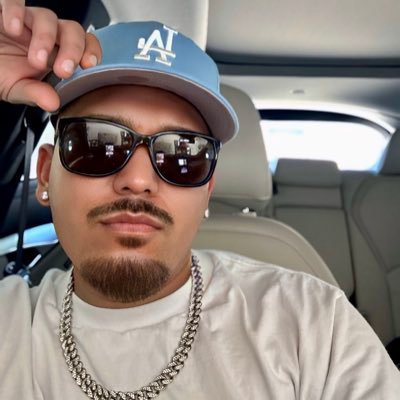 itschristian99's profile picture. 24 • ♊️ • 🇲🇽 • ✭