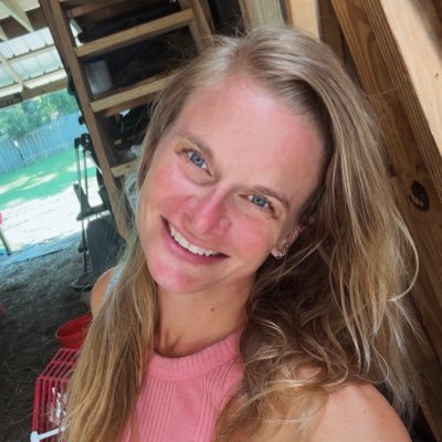 AmberGreen51961's profile picture. 