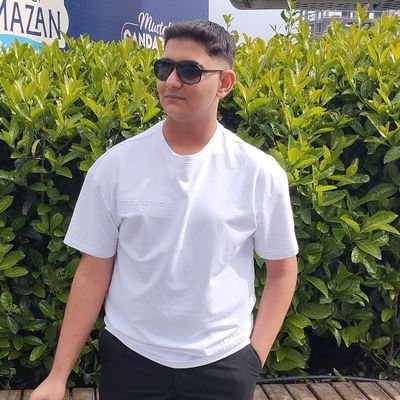 Tuborgx242's profile picture. Az laf, Çok cesaret, Tek vizyon