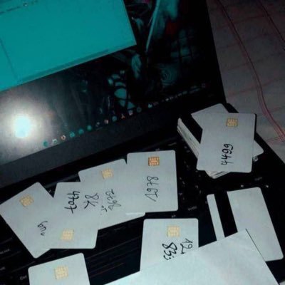 Leerayner1's profile picture. l offer the best 100 tutorial, fullz document, Cashapp, PayPal, bank logs, clones cards to all states 💯💰💸 HMU me on telegram https://t.co/d8ph0GmnNo