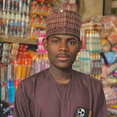 tijjani_au28473's profile picture. 