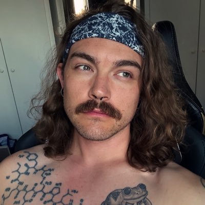 Video Editor - Youtube partner @ DumbWaysToKai - Magic The Gathering Nerd - Business email: kaiwiinter@gmail.com