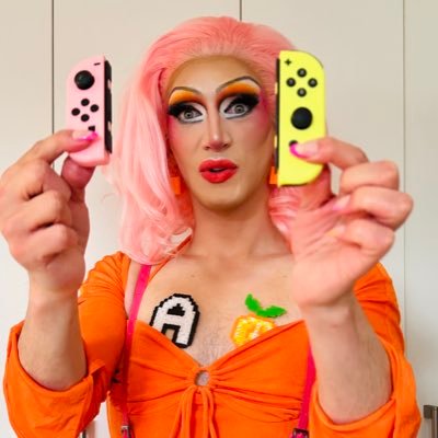 THE cozy gamer Drag Queen 💅👠🎮 • LGBTQIA+ 🏳️🌈 Living in Naarm • I’m the diva who can slay an animal crossing island and a lip-sync 👄amandarinxo@gmail.com