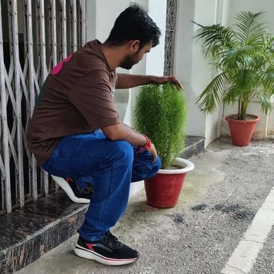 XwithNihalVe005's profile picture. “20🤫lStudent:http://LucknowUniversity.🥰/Single/💞 💞 /Loveyoumotherandfather/❤️🙏|addicts in geopolitics&readings.Environment lover🌳| Lucknow || INDIA | 🇮🇳