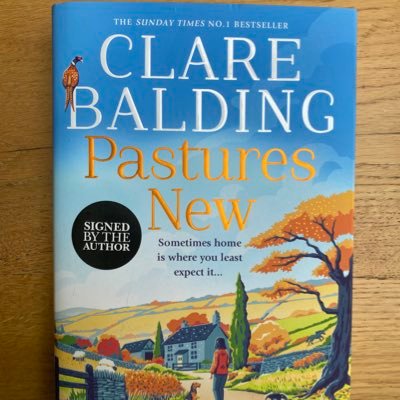 Author and Broadcaster. I love sport, dogs, cats, walking and @alicearnold1. latest book Pastures New coming soon