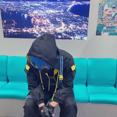 新アカ!また一から頑張るぞぉ(低浮上) 🔰レイヤー カラオケ大好き ゲーム・アニメ結構通ってるの多い気がする ※無言フォロー失礼します