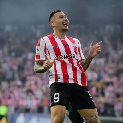 Wierny kibic Cracovii, FC Barcelony i AC Milanu. Prawa strona. Oddaję followy normalnym kontom.🖕🏻🇮🇱🖕🏻🇺🇦