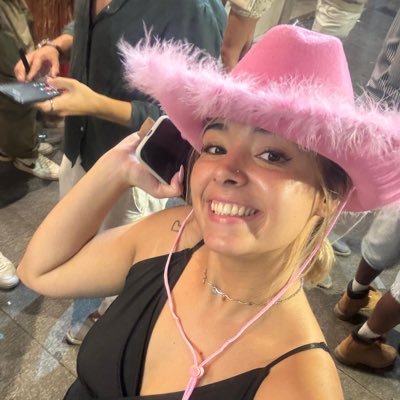 Jennibrizuela1's profile picture. Messi💙🤍💙 ARGENTINA ⭐️⭐️⭐️ 10-7-2021🇦🇷 18-12-2022🇦🇷