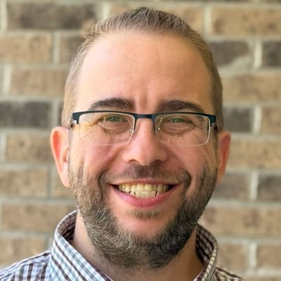 Professor of Journalism and New Media at Indiana University Indianapolis