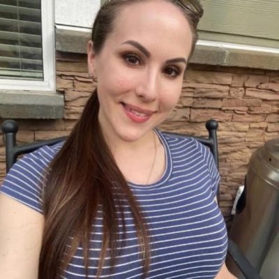 KristineHi23256's profile picture. 