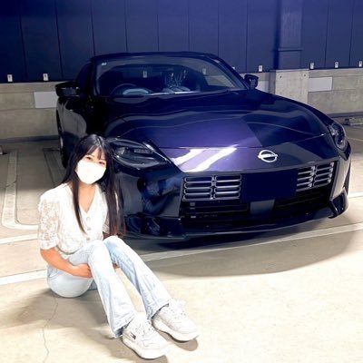 紫蘭ページ Nissan Fairlady Z gets R34 Bayside Blue, Midnight Purple