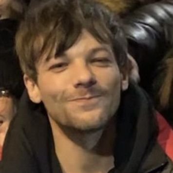 larrie ☆
mgta hacer aus
☆ 🇲🇽 ☆
aprendiendo d nuevo a usar esta cagada
