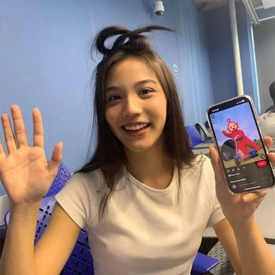 madxyi's profile picture. เอมี่บอนนี่ดิวะ