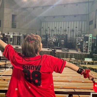 kqzvm1Rug's profile picture. ヤクルト配ってる 氣志團と生きてきた人生