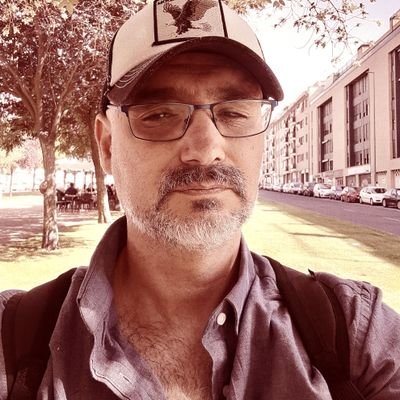 Soy AFORTUNADO yRiCO, porque tengo a los 5 miembros de mi familia vivos y sanos