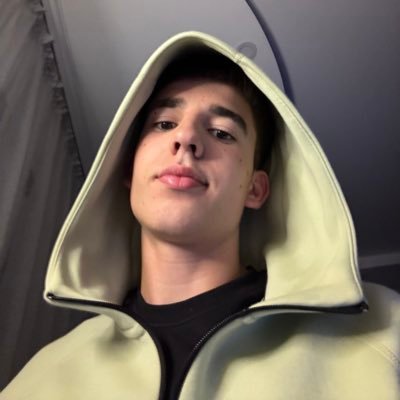 DmytroPavl56367's profile picture. Thumbnail designer with over 4 years of experience. More than 1500 completed works