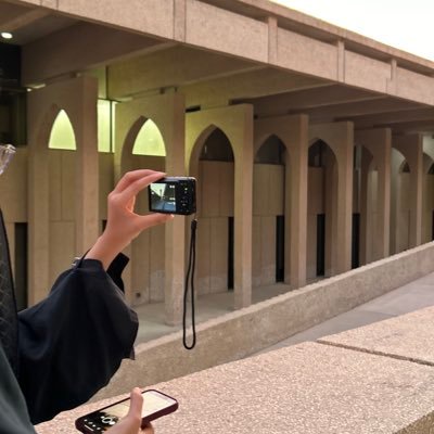 ellafjj's profile picture. إداري المهندسين ومهندس الإداريين