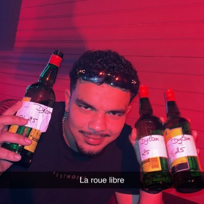 dydy_35830's profile picture. 