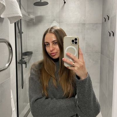 SophiaLiam25212's profile picture. Book nerd with too many favorites and never enough shelf space.
#BookishLife