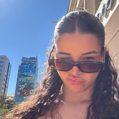 PricilaAzevedo1's profile picture.