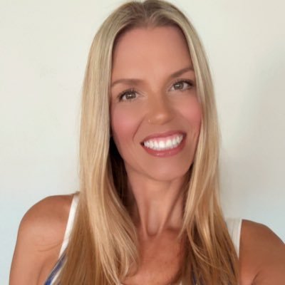 sharisellsidaho's profile picture. Mama ☀️ Traveling, camping, paddle boarding, football 💙🧡 & Realtor 🏠