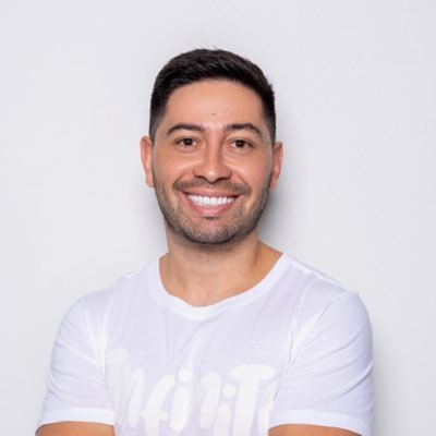 GoebelFelippe's profile picture. Com mais de 10 anos de experiência na construção, escala e venda de negócios, minha trajetória como empreendedor sempre foi pautada por uma premissa simples: ef