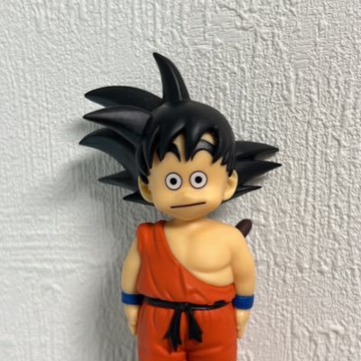 子供が興味をもってくれたのをキッカケにドラゴンボール中心のフィギュア集め再開したマンです。 色んな方のディスプレイに日々癒されているのでよろしくお願いします。