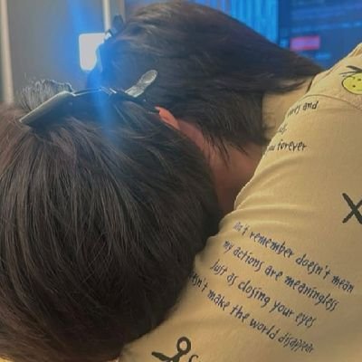 AmeSpears17's profile picture. ⊹˚₊ꔛ♡ Westie❤️💙 ♡ #WilliamEst #วิลเลี่ยมเอ 🎸🦈 ♡  📞: 062 031 7745 ♡ꔛ₊˚⊹