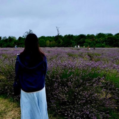 hareru8128's profile picture. 数学科卒の帰国子女。社会人。4次元多様体、曲面結び目理論あたりの研究したいです。院進目指して勉強中。手帳好きです。