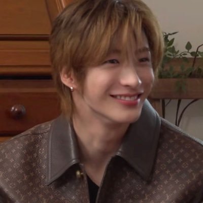 brachio_tony's profile picture. 𝓁𝑜𝓋𝑒, 𝒶𝓃𝓉𝑜𝓃 𝒸𝒽𝒶𝓃𝓎𝑜𝓊𝓃𝑔 𝓁𝑒𝑒 ☆