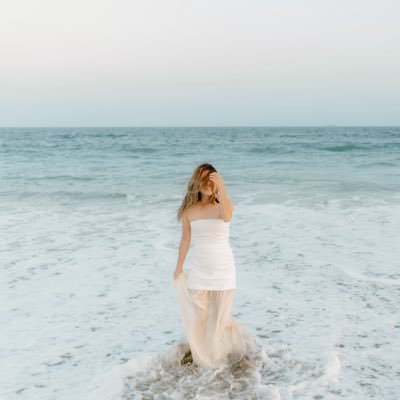 3shamags's profile picture. Christ Follower. A wife to @ericgel4. insta/pinterest: @3shamags